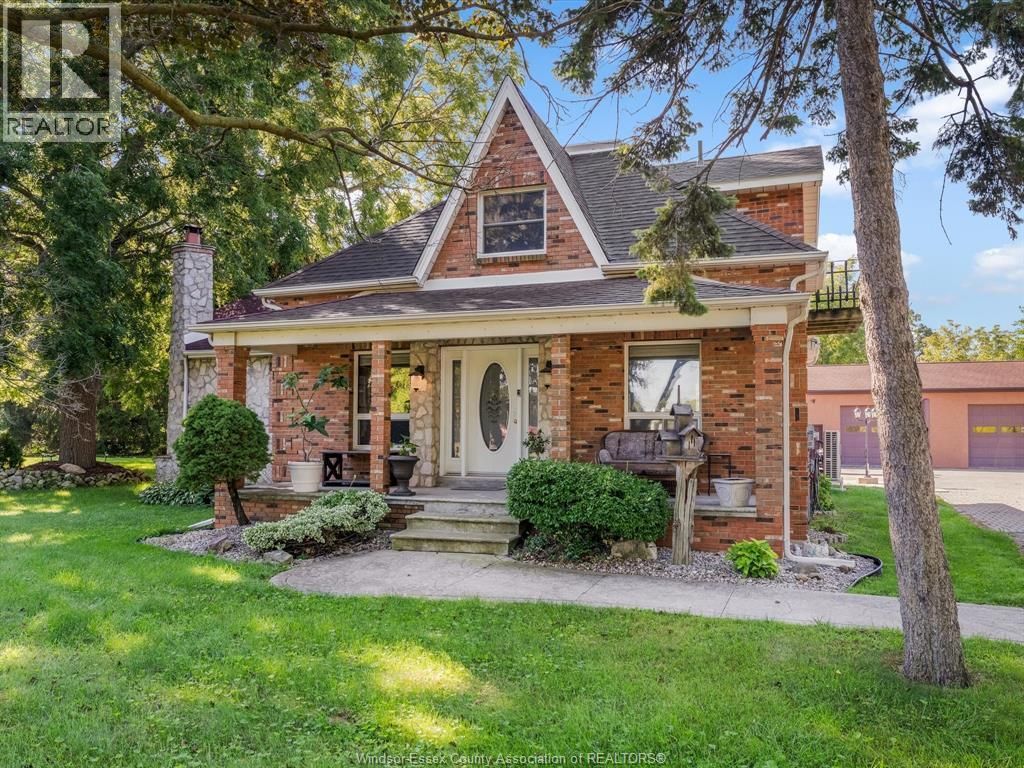 667 County Road 20, Kingsville