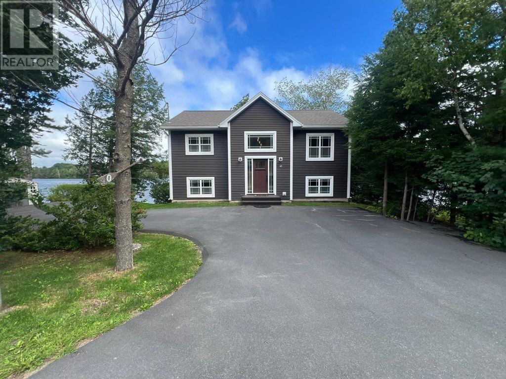 40 Tucker Lake Road, Beaver Bank