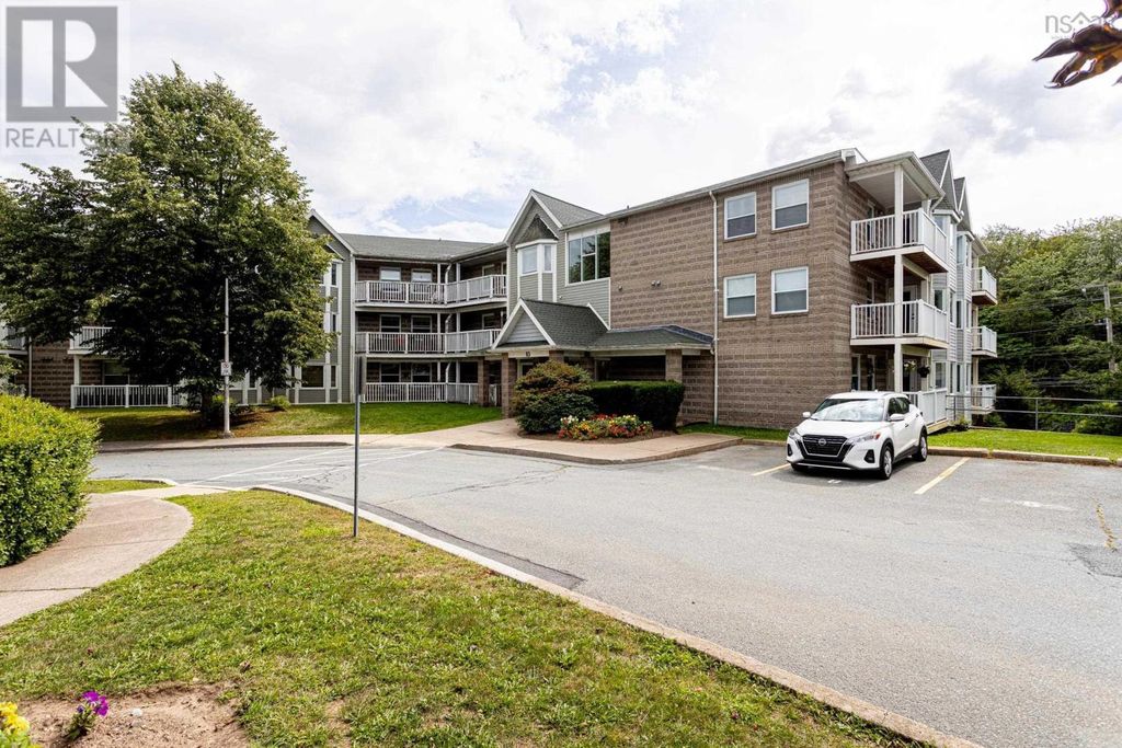 312 83 Kearney Lake Road, Halifax
