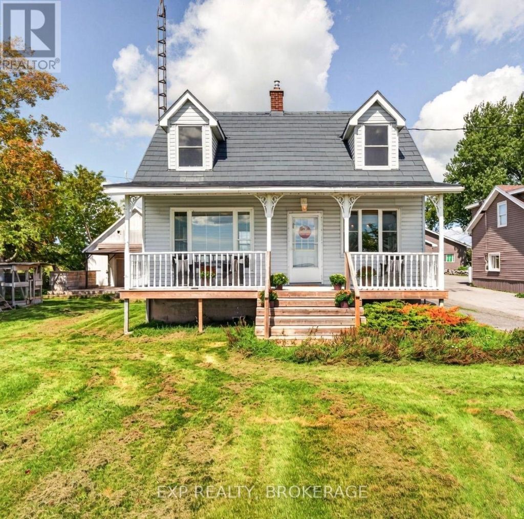 5157 Bath Road, Loyalist (lennox And Addington - South)