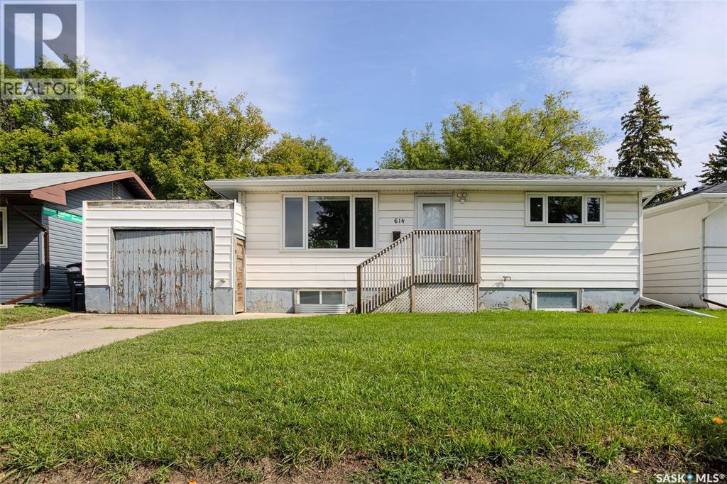 614 Q Avenue N, Saskatoon