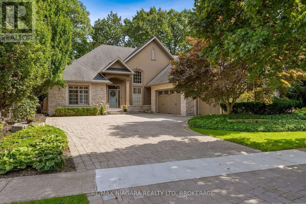 41 Sculler's Way, St. Catharines (martindale Pond)