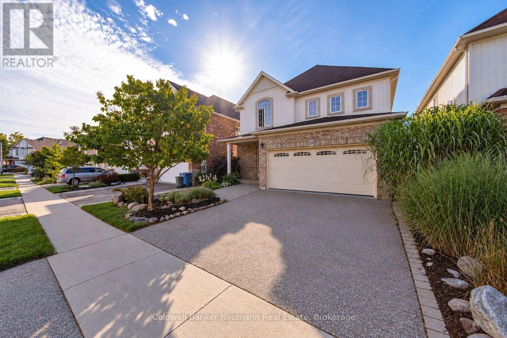 21 Trimble Crescent, Guelph (grange Road)