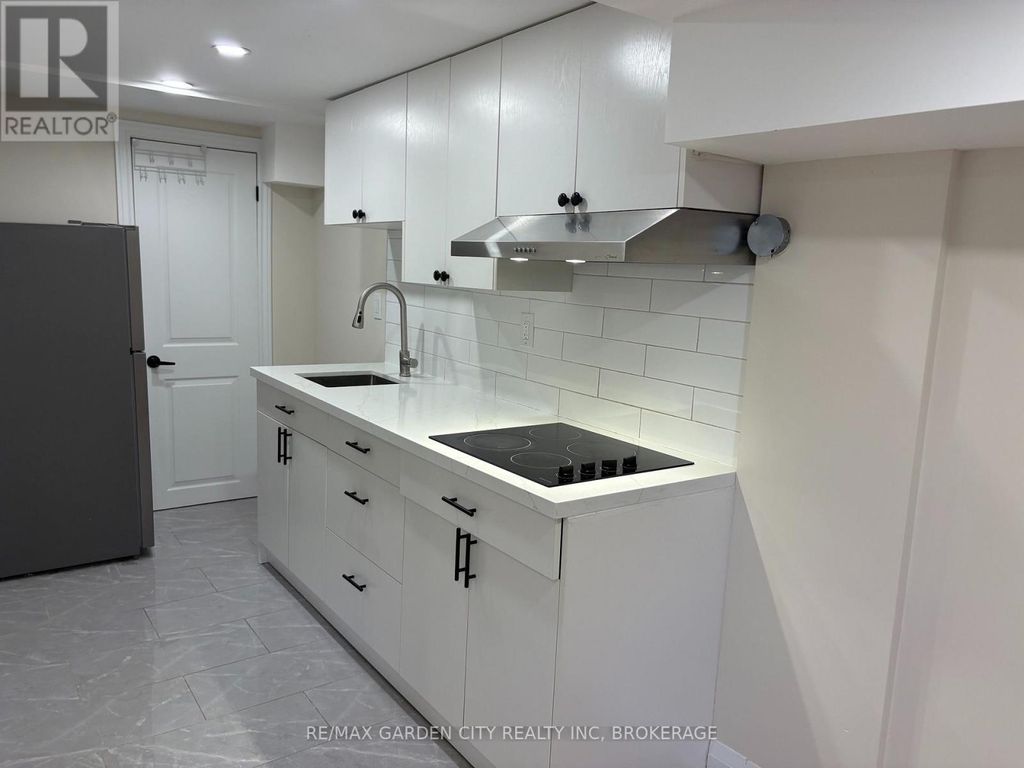 Lwr-1b - 60 Wakelin Terrace, St. Catharines (carlton/bunting)