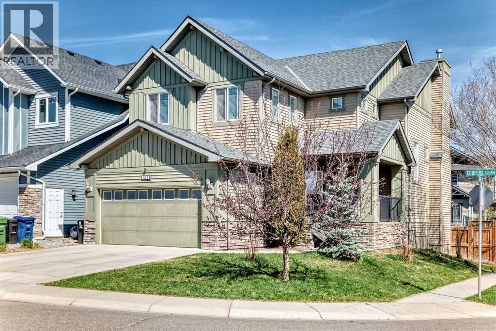 832 Coopers Square Sw, Airdrie