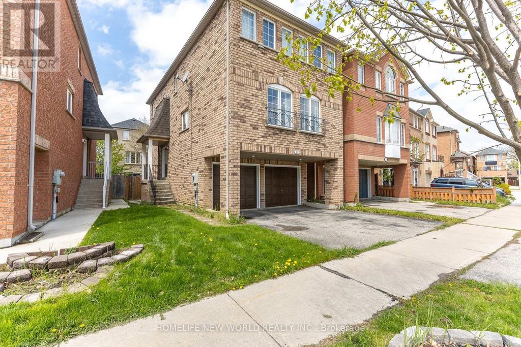 12 Touchstone Drive, Toronto (brookhaven-Amesbury)