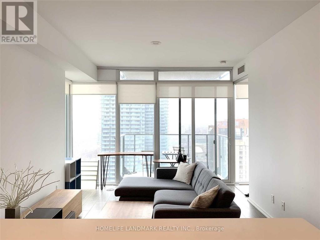 3105 - 75 St Nicholas Street, Toronto (bay Street Corridor)