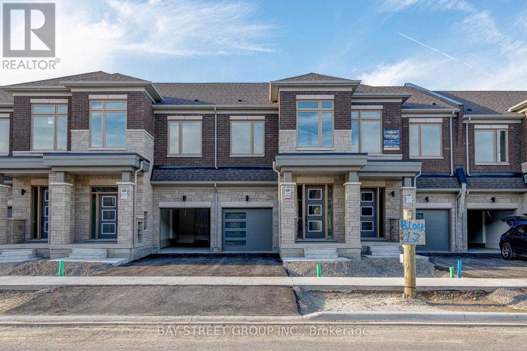219 Hook Drive, Richmond Hill