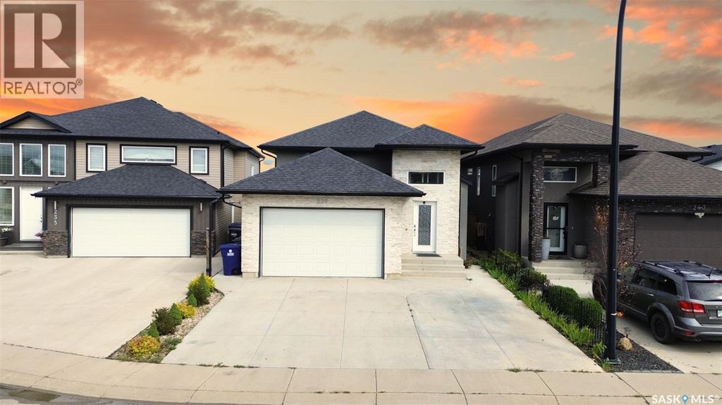 239 Bentley Court, Saskatoon