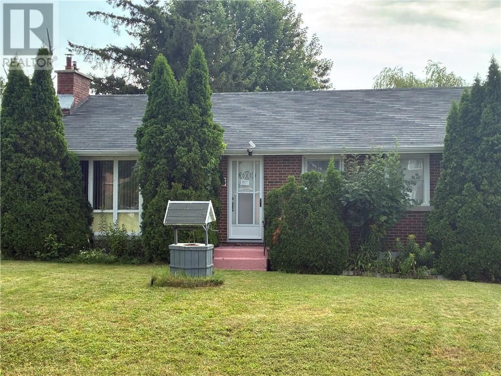 1256 Parisien, Greater Sudbury