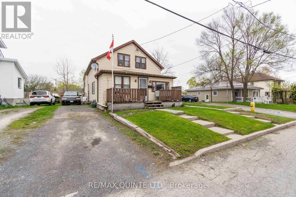 20 Mccann Street, Quinte West (trenton Ward)