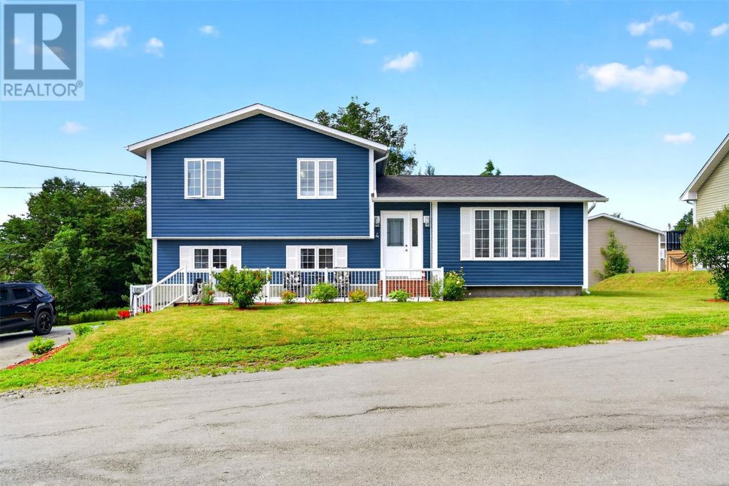 4 Parade Street, Coley's Point-Bay Roberts