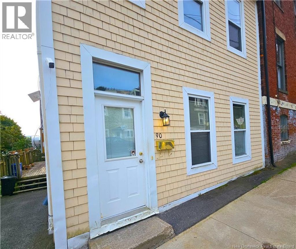 90 Queen Street, Saint John