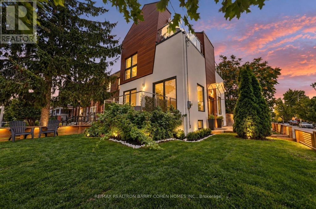 120 Hope Street, Toronto (corso Italia-Davenport)