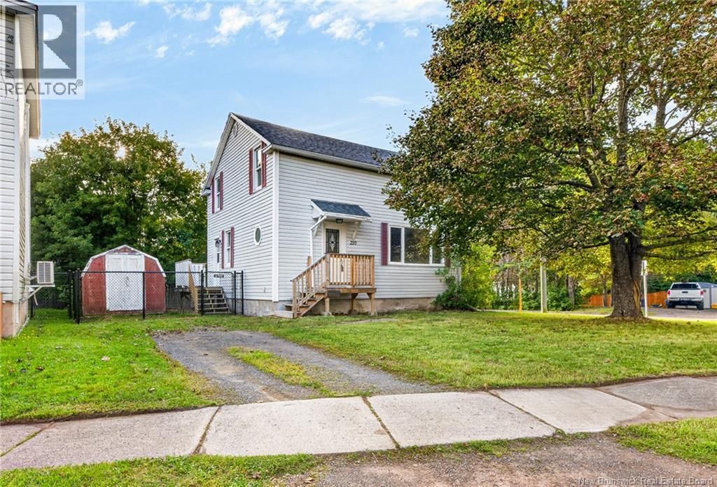 210 Broadway Street, Moncton