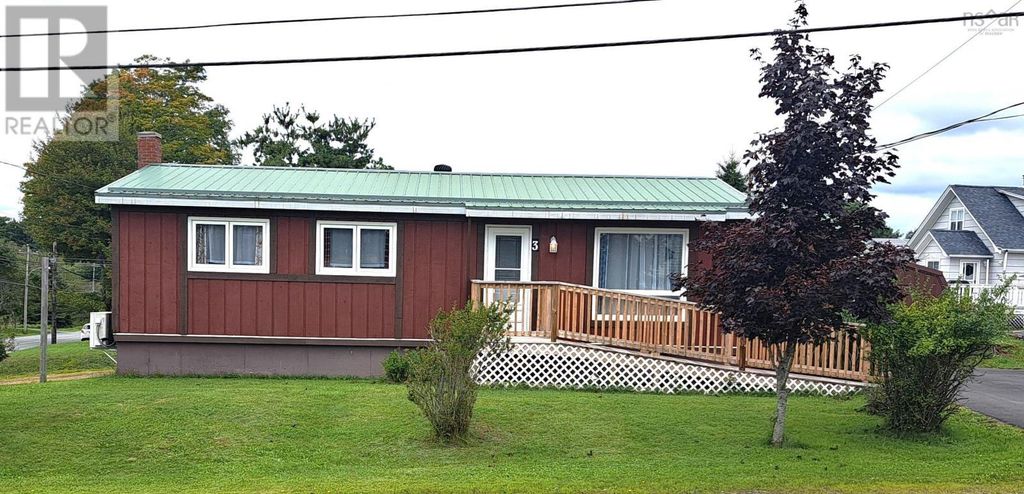 3 Robertson Crescent, Truro