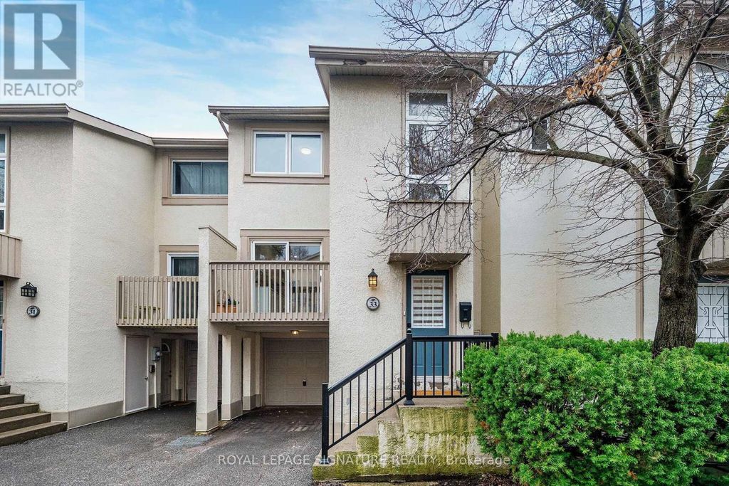 33 Cheryl Shepway, Toronto (don Valley Village)