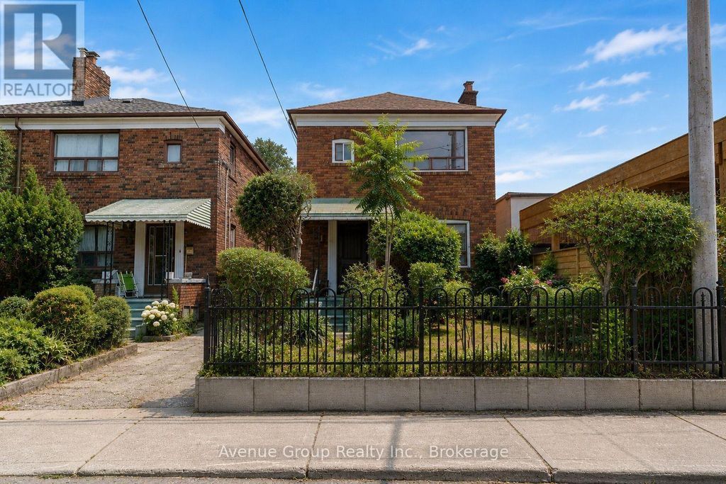 1 Warland Avenue, Toronto (east York)