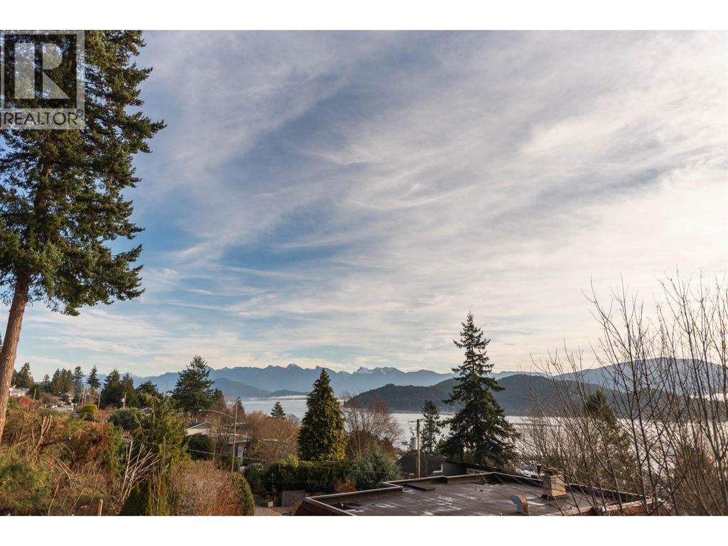 476 Abbs Road, Gibsons