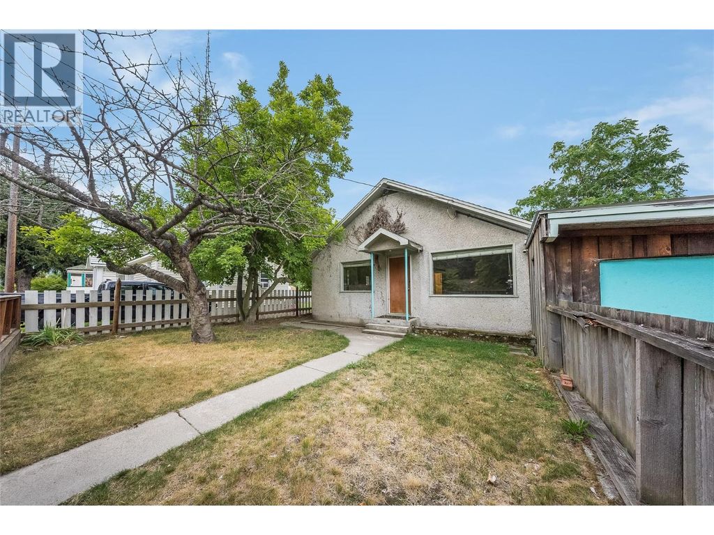 2258 Eighth Avenue, Trail