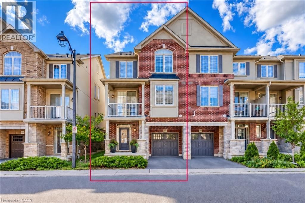 393 Grantham Common, Oakville