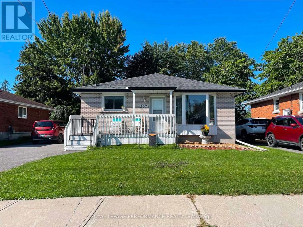 207 Leonia Street, Cornwall
