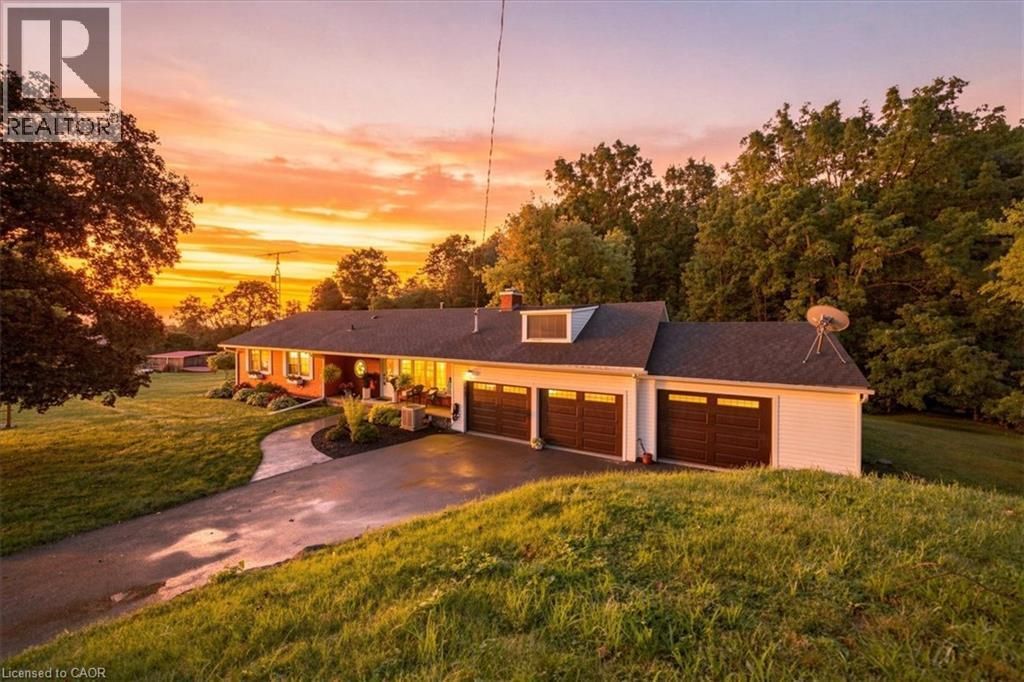 1503 Lockie Road, Brant County