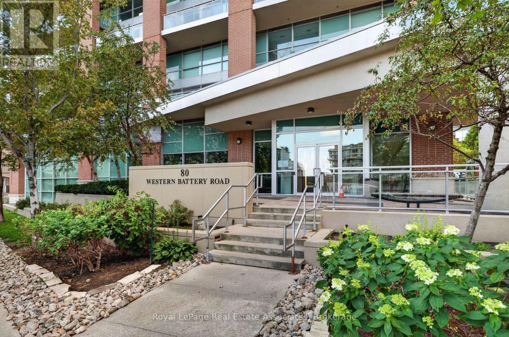 2210 - 80 Western Battery Road, Toronto (niagara)