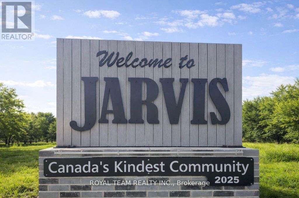 2 Lafayette Street E, Haldimand