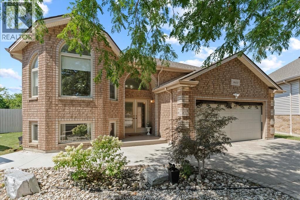 1469 Meridian Street, Windsor