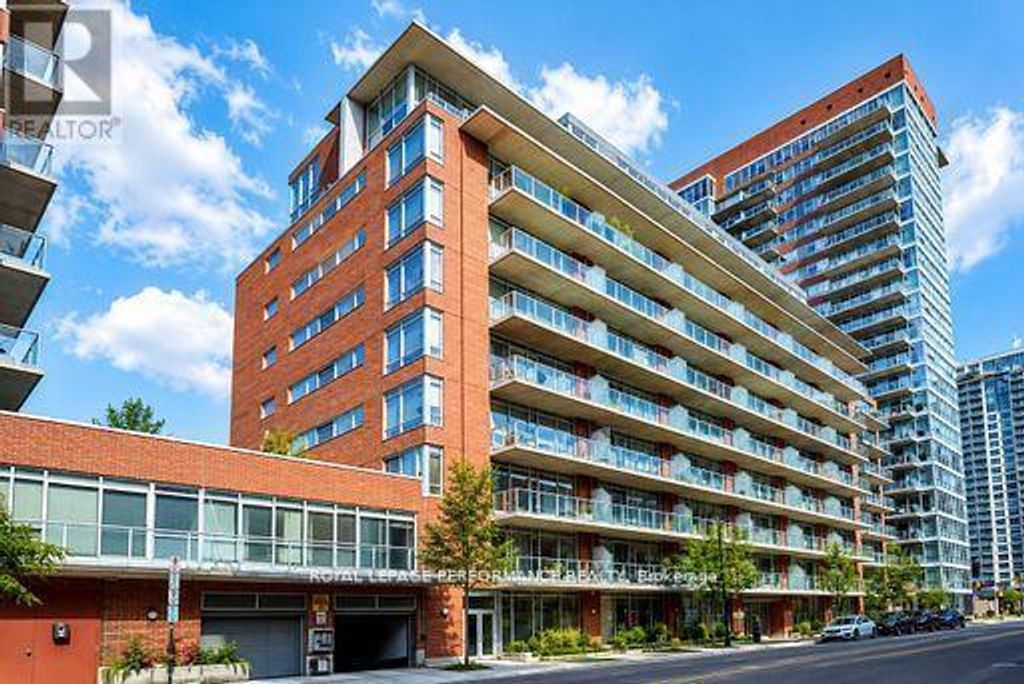 1101 - 383 Cumberland Street, Ottawa