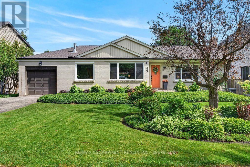 825 King Road, Burlington (lasalle)