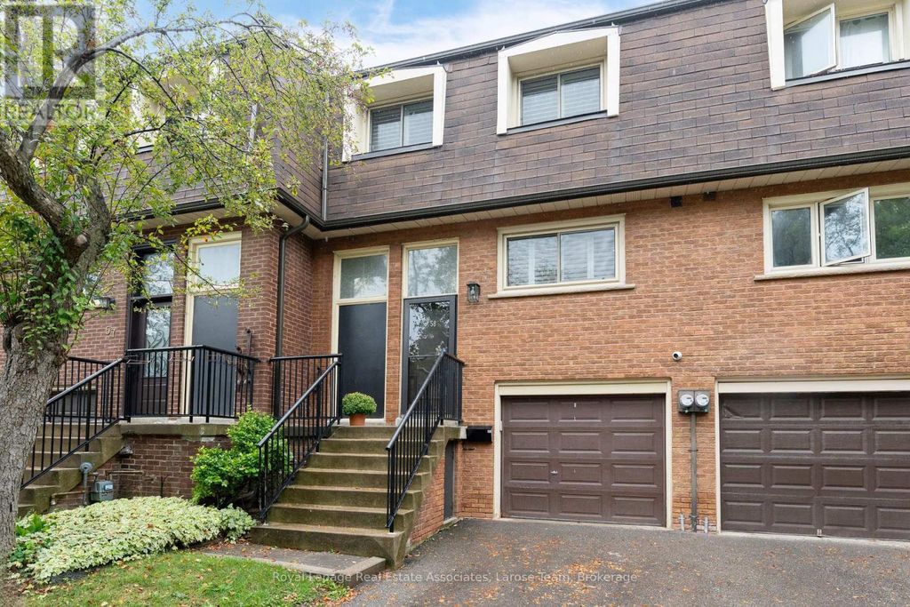 58 Silver Shadow Path, Toronto (markland Wood)