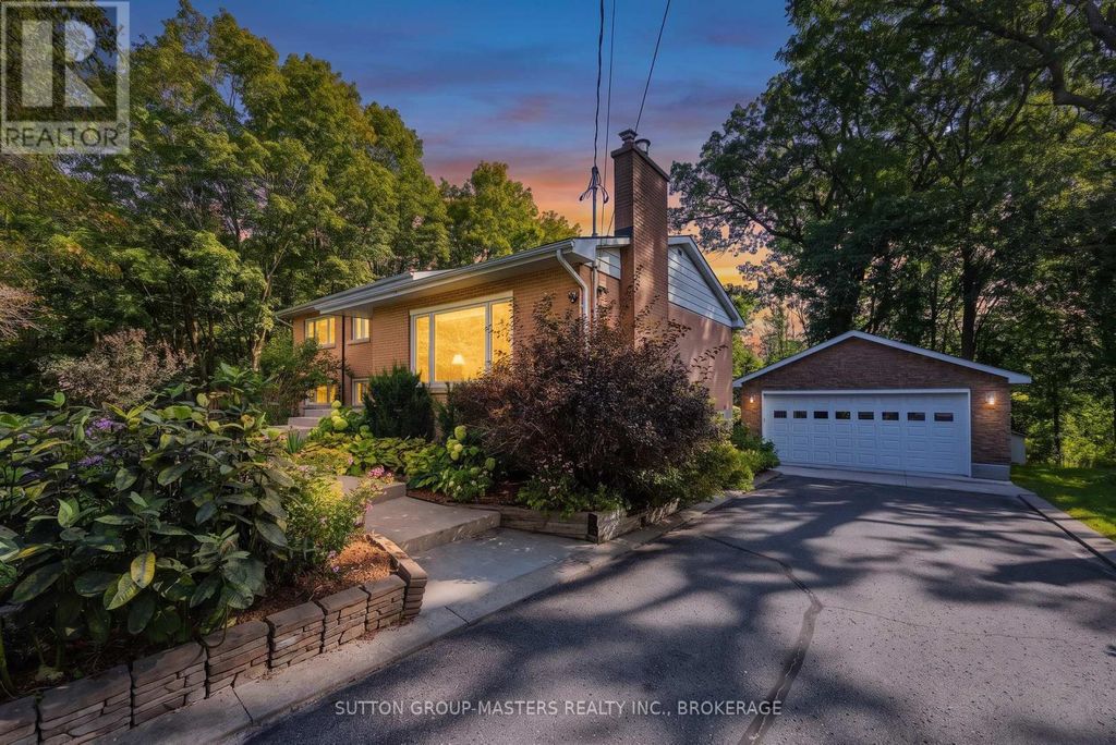 732 Centre Street, Kingston (south Of Taylor-Kidd Blvd)