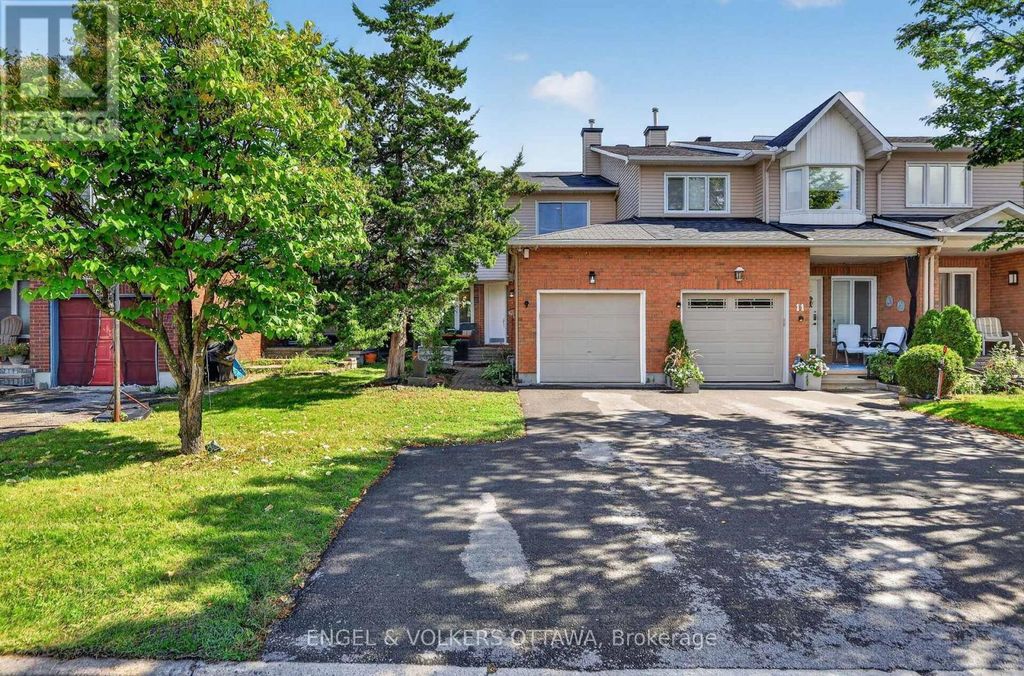 9 Streamwood Lane, Ottawa