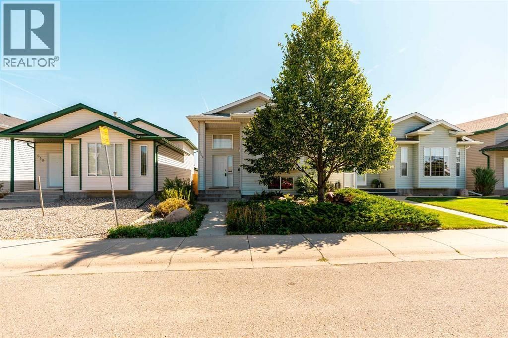 206 Fairmont Garden Road S, Lethbridge