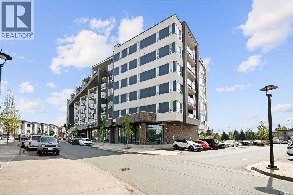 205 947 Whirlaway Cres, Langford