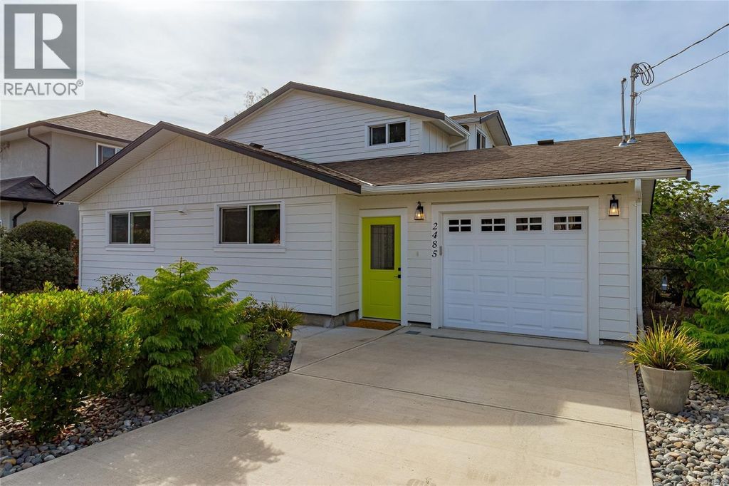 2485 Orchard Ave, Sidney