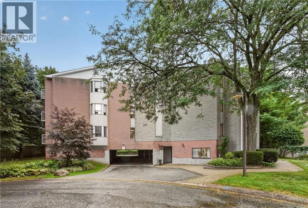 5 Niagara Street Unit# 301, Grimsby