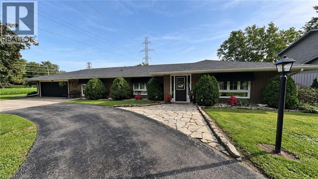 22815 Eastlawn Road, Chatham