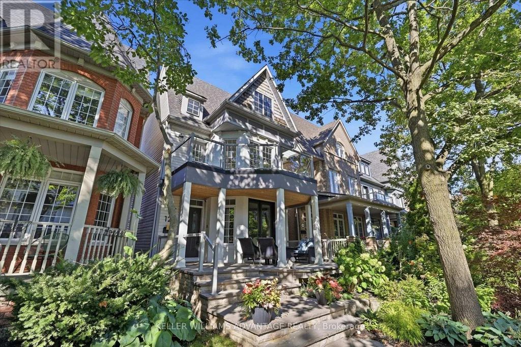 128 Boardwalk Drive, Toronto (the Beaches)