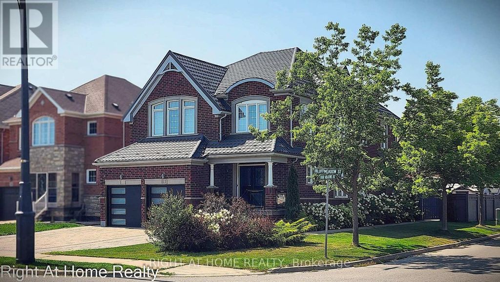 22 Bluffmeadow Street, Brampton (bram East)