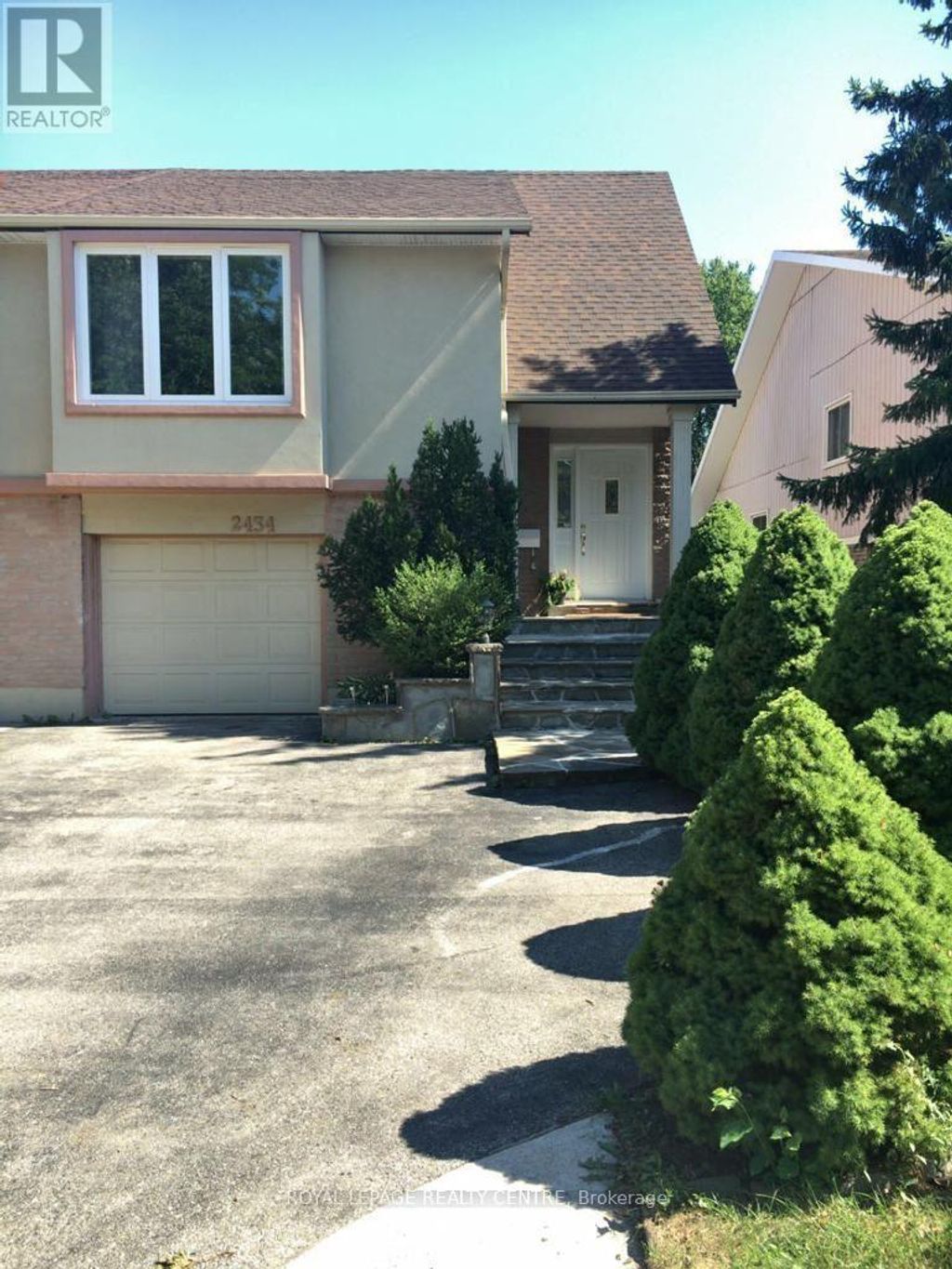 2434 Mainroyal Street, Mississauga (erin Mills)