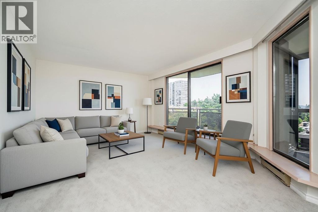 801 444 Lonsdale Avenue, North Vancouver