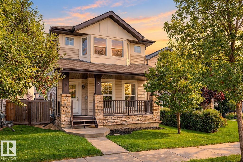 5 Dickens St, Fort Saskatchewan