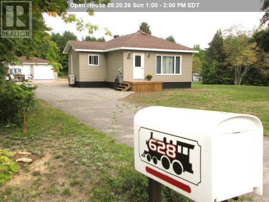 628 Old Goulais Bay Rd, Sault Ste. Marie