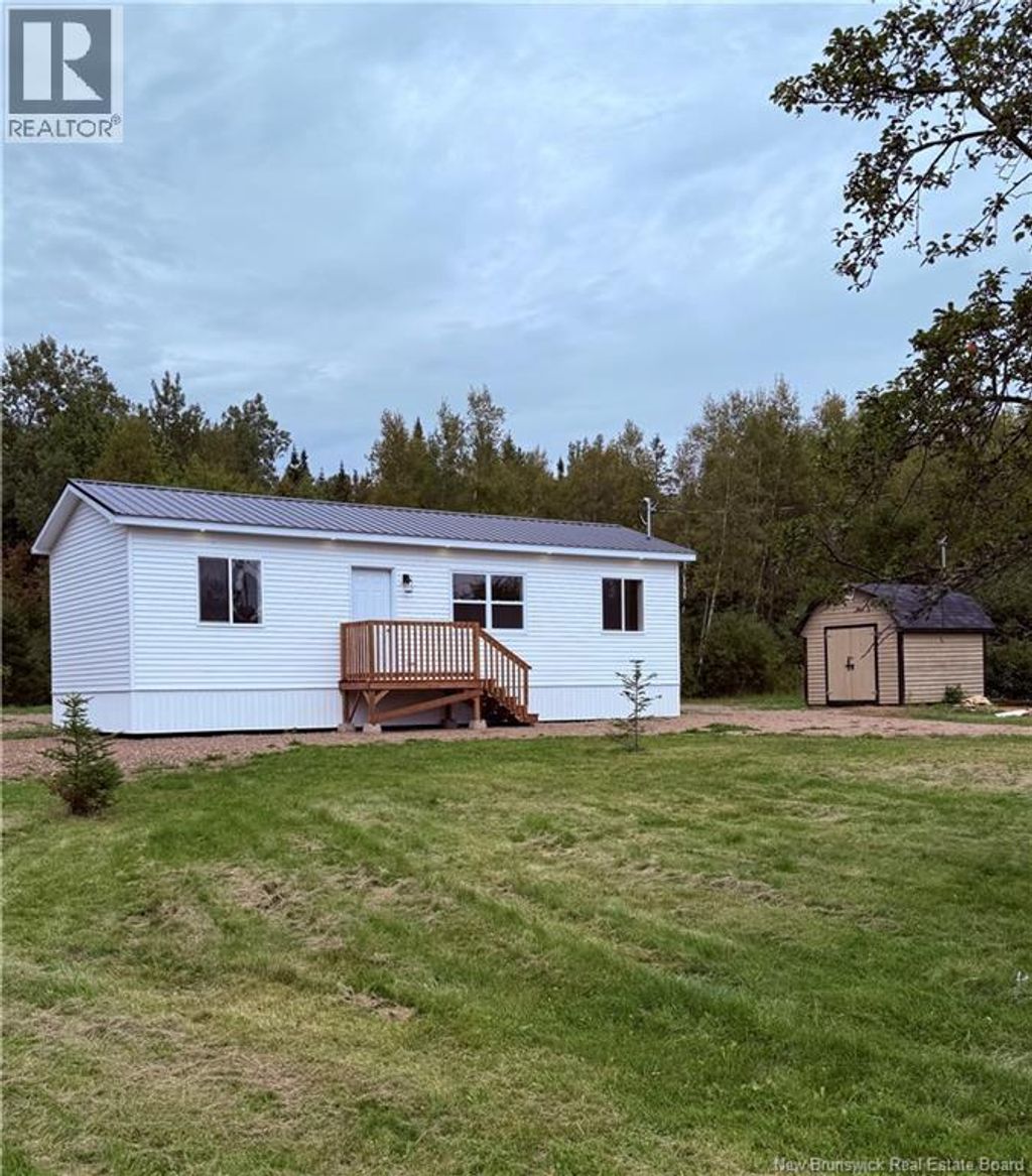 3282 Route 3, Harvey