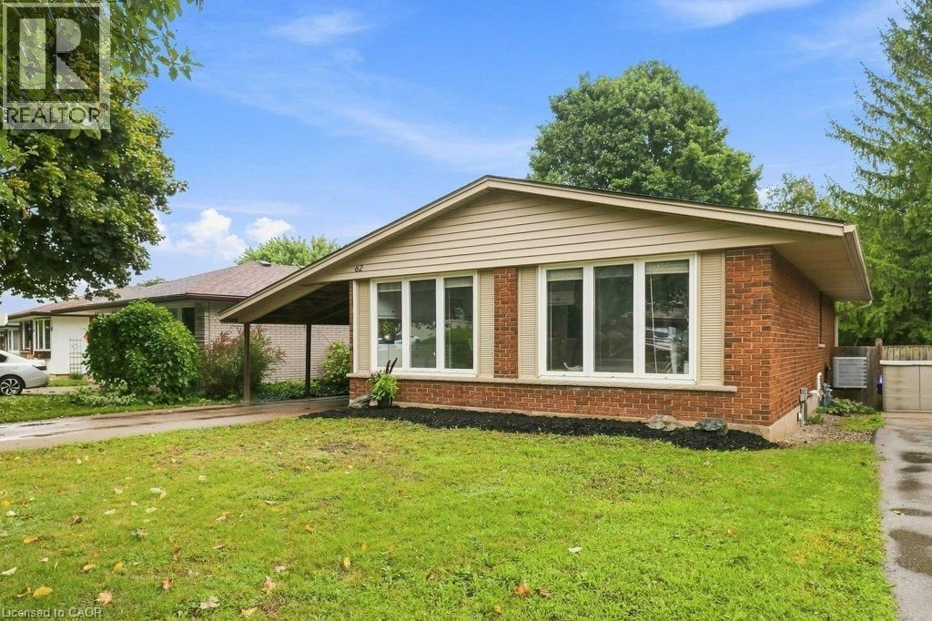 62 Pinedale Drive, Kitchener