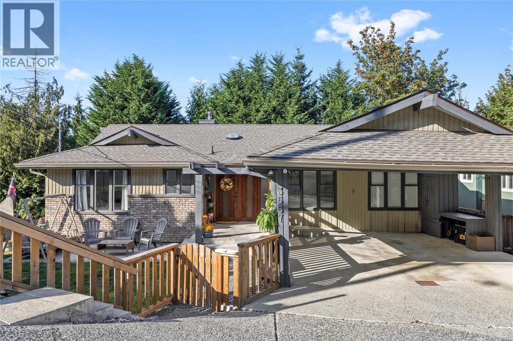 3557 Fairview Dr, Nanaimo