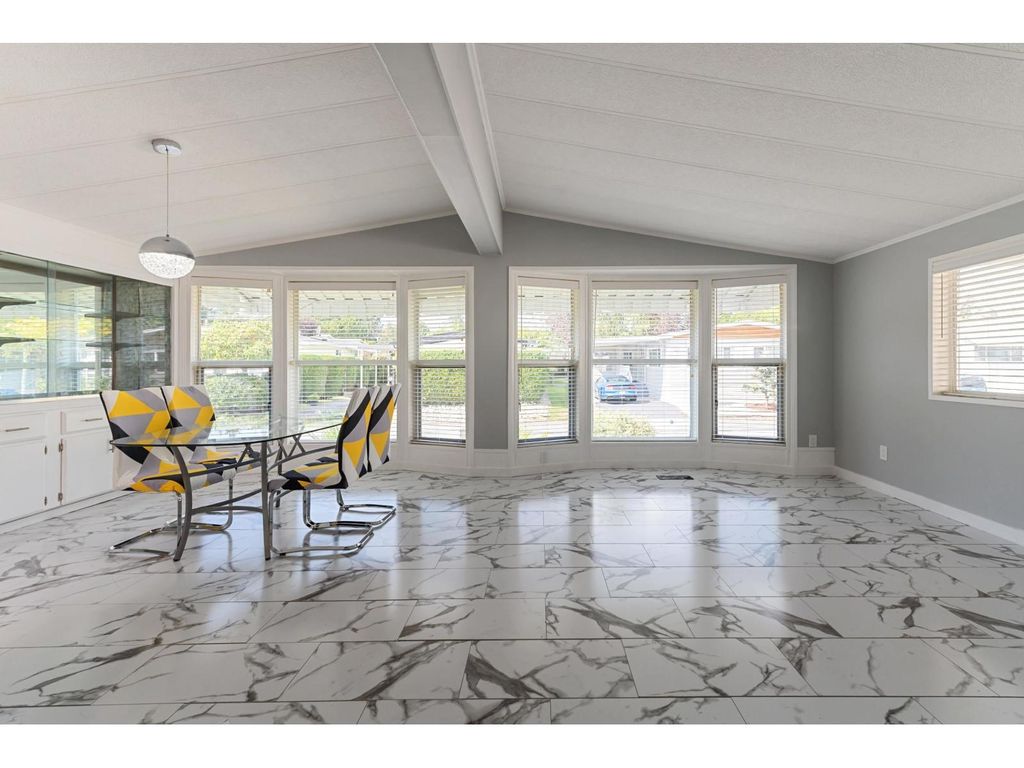 89 2303 Cranley Drive, Surrey